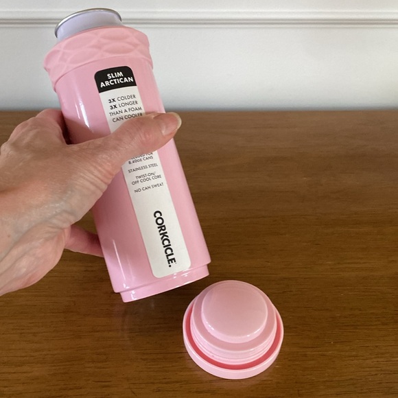 CORKCICLE SLIM ARTICAN STAINLESS STEEL CAN WITH ADAPTER - Picture 7 of 7